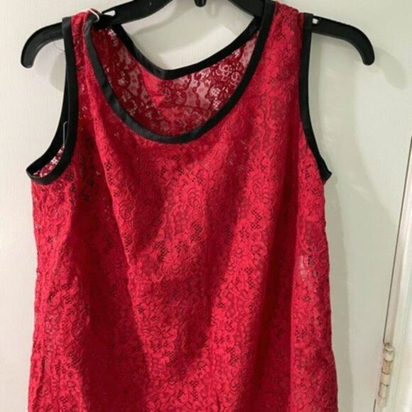 Dolce & Gabbana Sleeveless lace top red size 8 - Picture 5 of 10